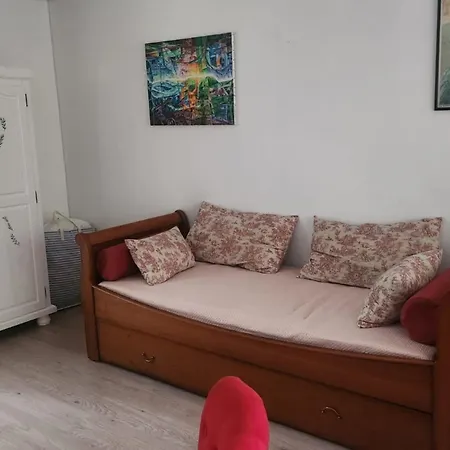 Getaway For Two Cosy With Balcony Apartmán *