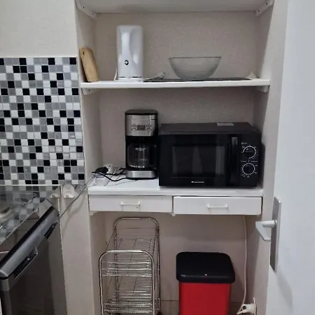 Apartmán Getaway For Two Cosy With Balcony
